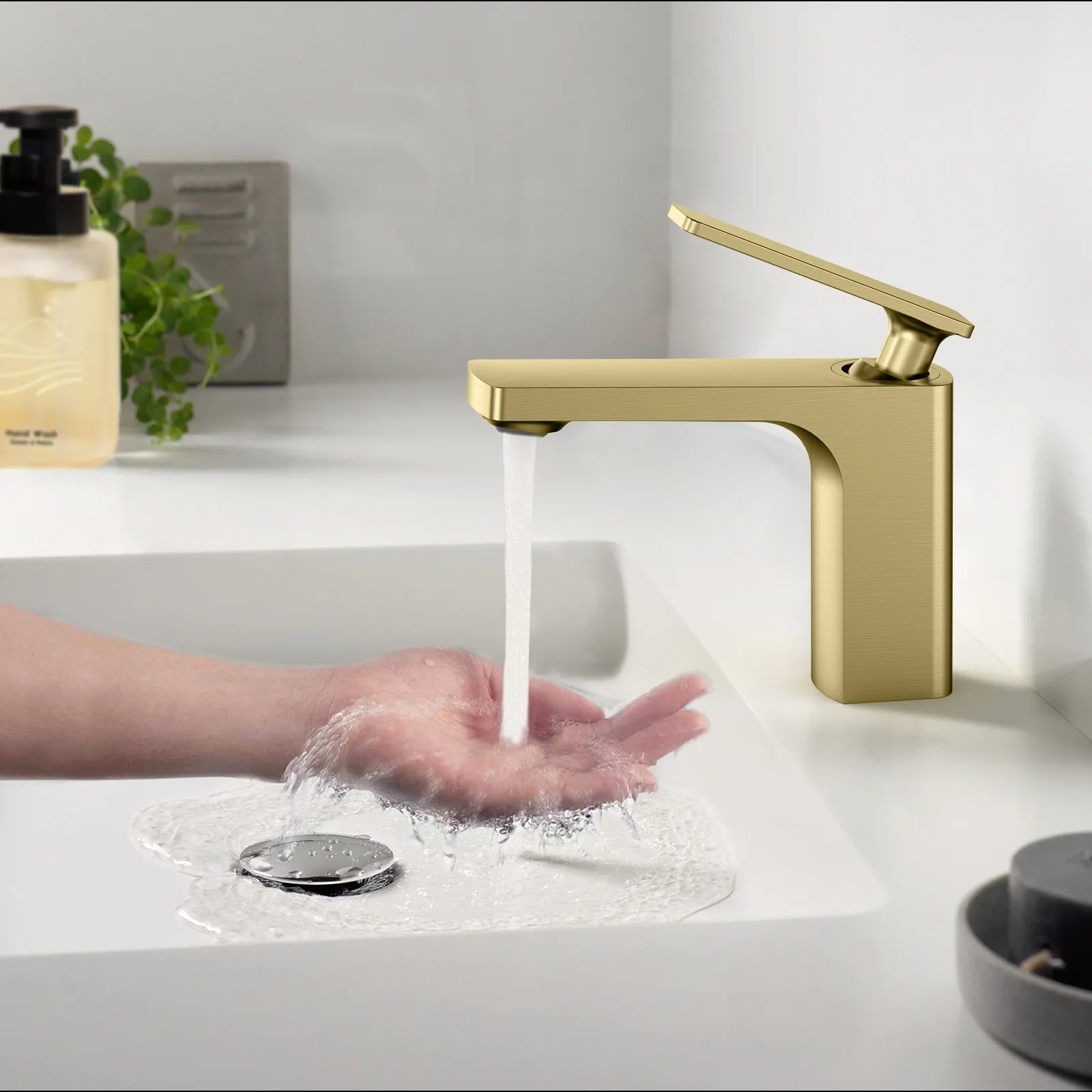 Rihine Bathroom Vanity Basin Faucet – Solid Brass, 1.8 GPM, 35mm Ceramic Cartridge-AB000001