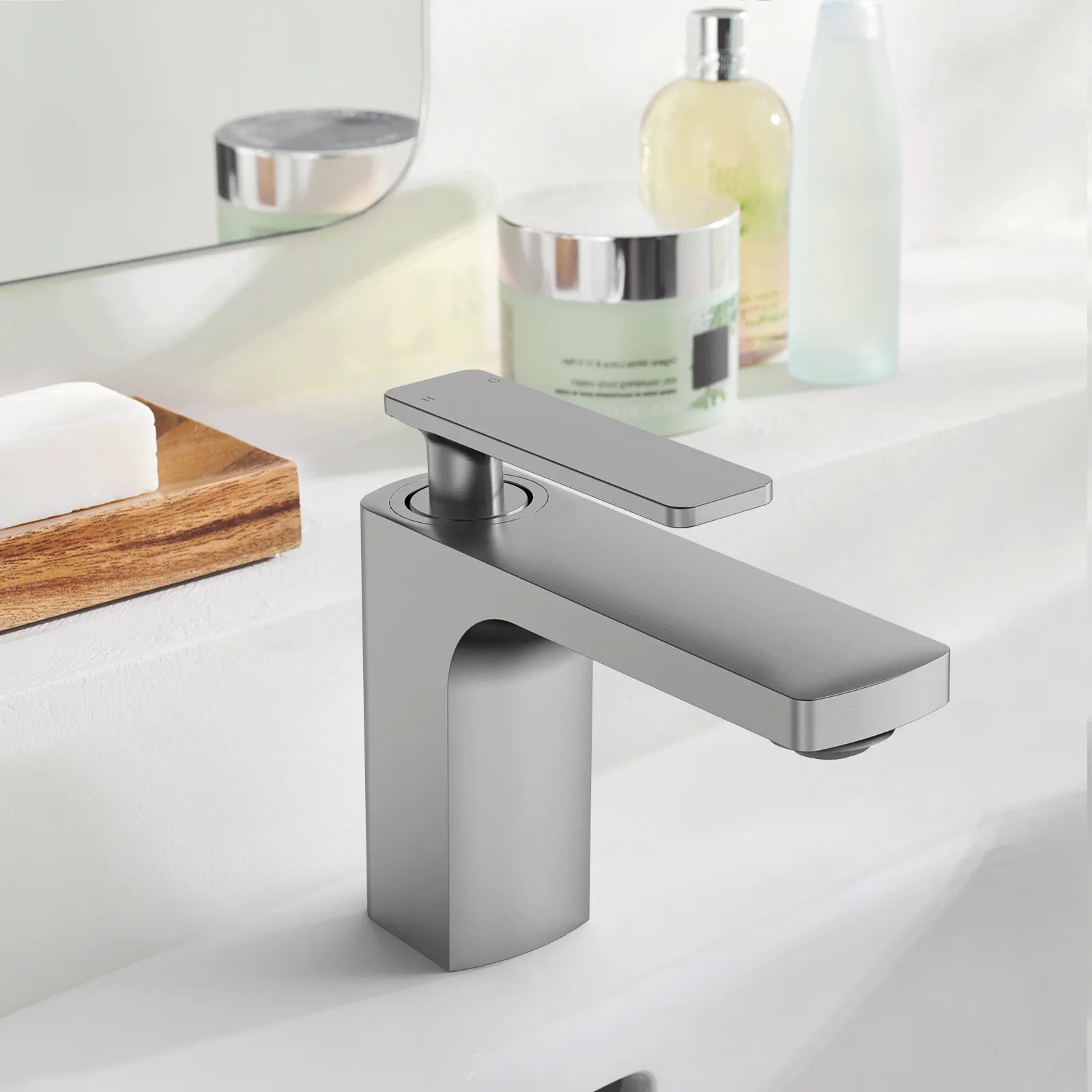Rihine Bathroom Vanity Basin Faucet – Solid Brass, 1.8 GPM, 35mm Ceramic Cartridge-AB000001