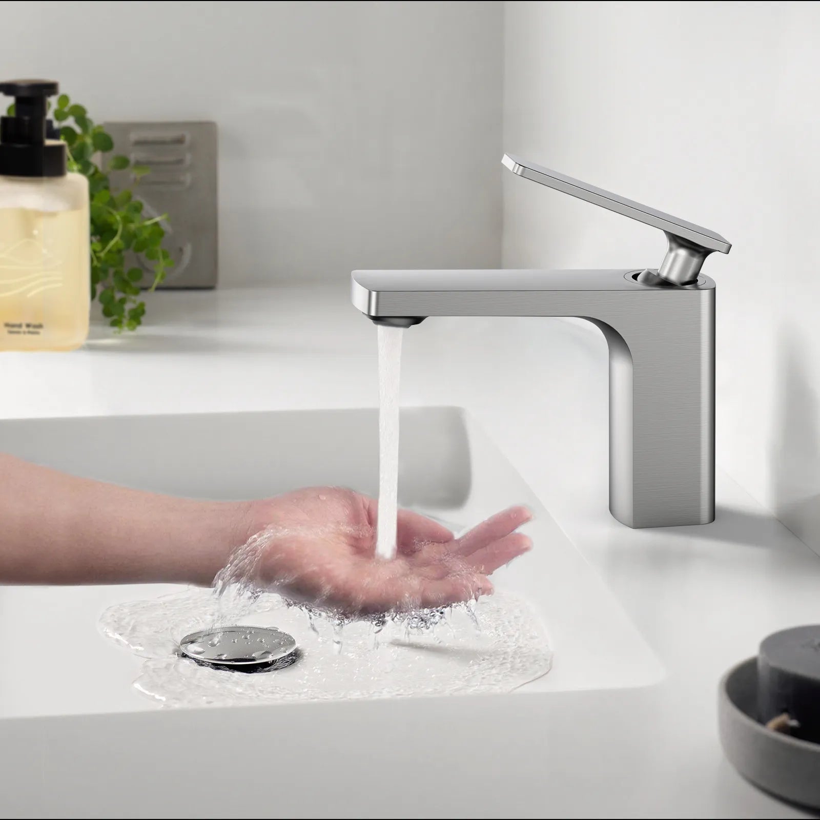 Rihine Bathroom Vanity Basin Faucet – Solid Brass, 1.8 GPM, 35mm Ceramic Cartridge-AB000001