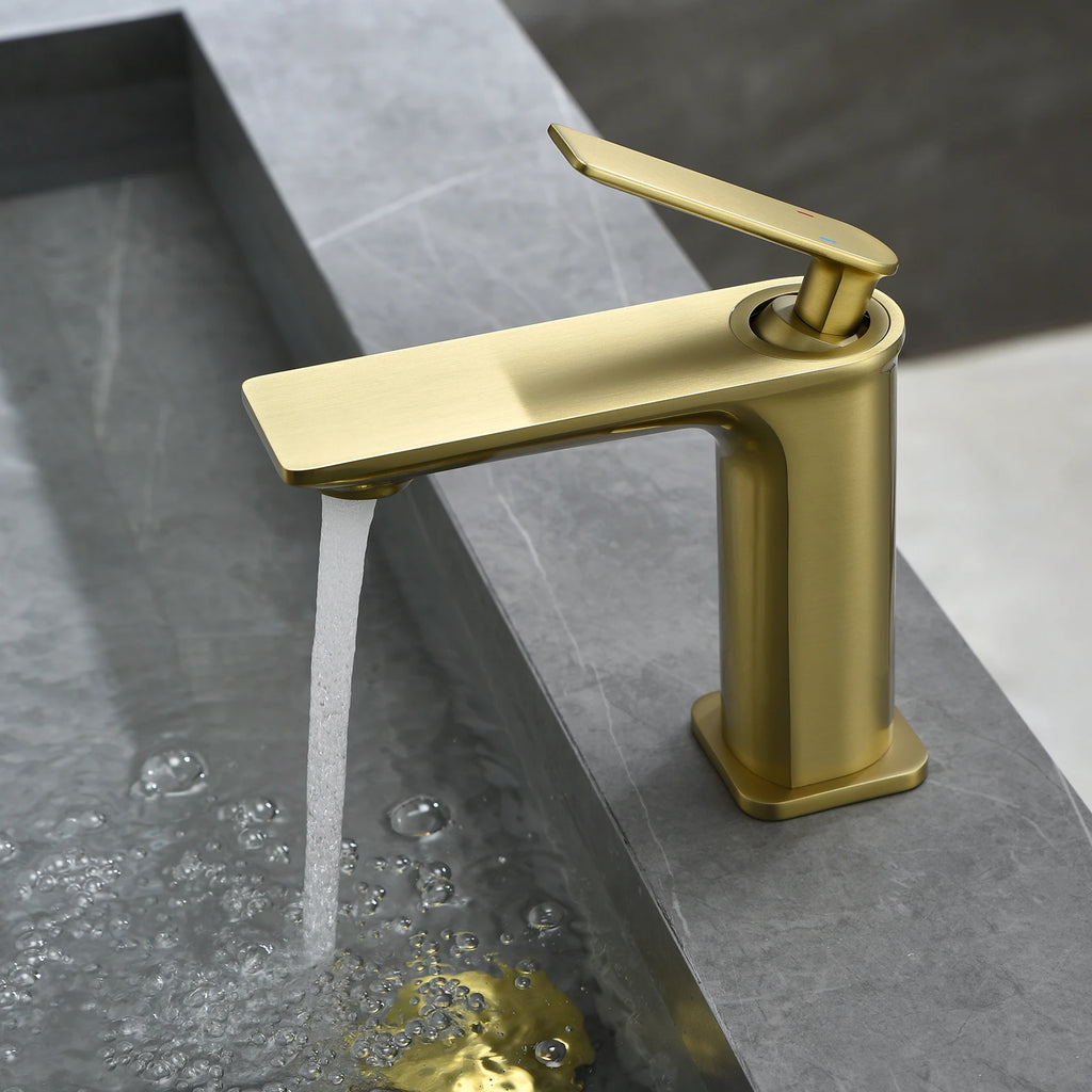 Single Handle Lead-Free Bathroom Basin Faucet – Coin Slot Aerator – AB000011