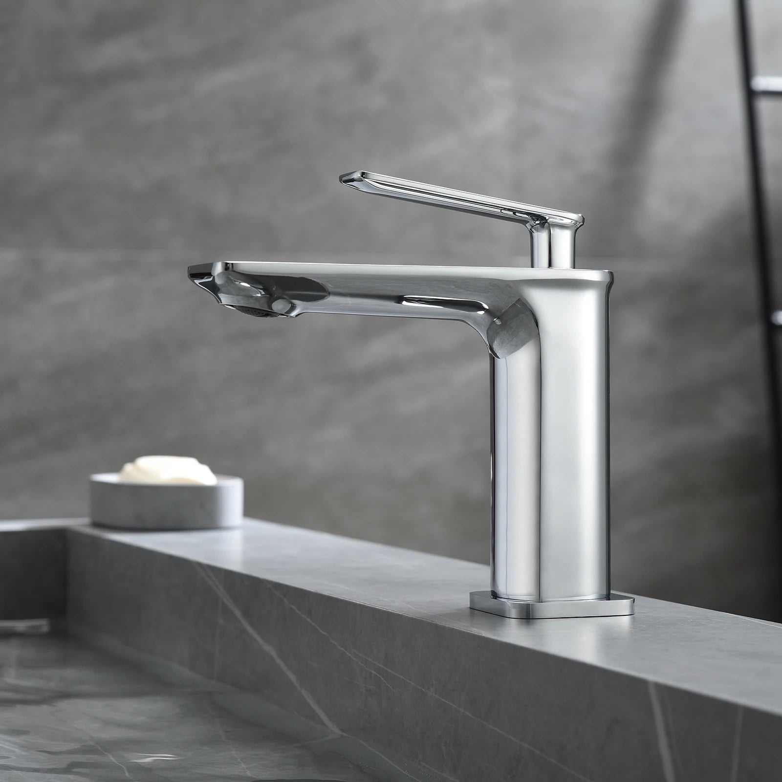 Single Handle Lead-Free Bathroom Basin Faucet – Coin Slot Aerator – AB000011