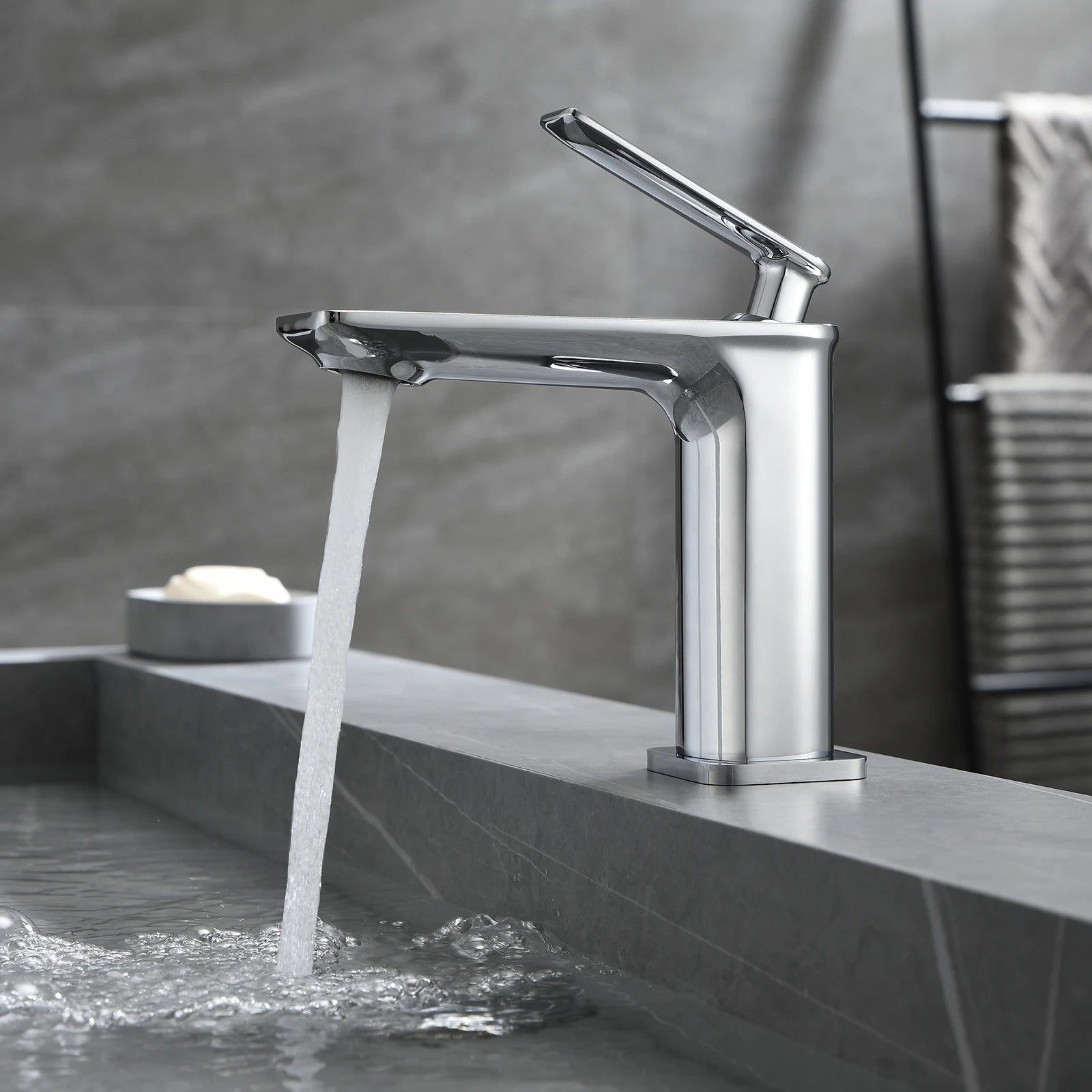 Single Handle Lead-Free Bathroom Basin Faucet – Coin Slot Aerator – AB000011