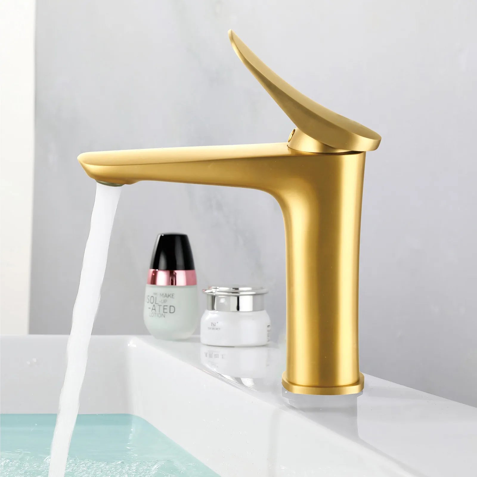 Heavy Duty Single Handle Bathroom Basin Faucet – Deck Mount Basin Mixer – AB000076