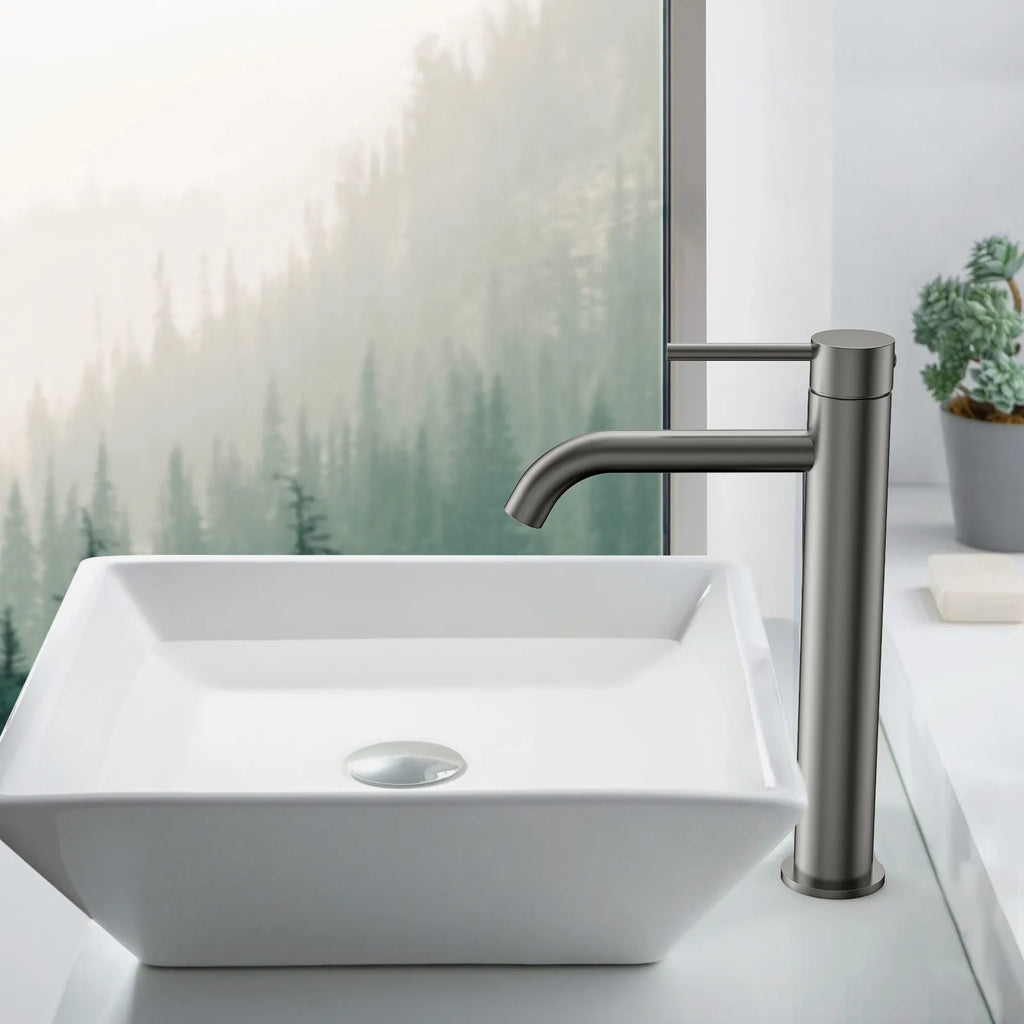 Circular Modern Tall Vessel Sink Faucet AB001004