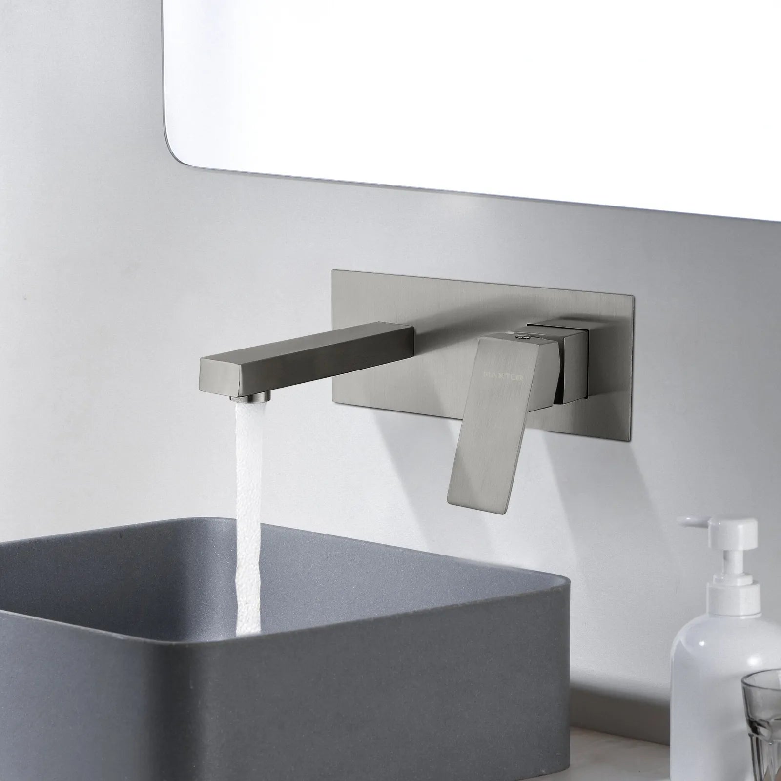 Square design wall mount basin faucet with box AB003000
