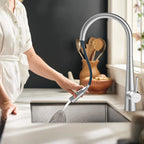 Matte Black Pull-Down Kitchen Faucet – Dual-Function Brass Spray – KFB1004