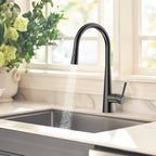 Matte Black Pull-Down Kitchen Faucet – Dual-Function Brass Spray – KFB1004