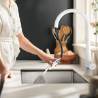 Matte Black Pull-Down Kitchen Faucet – Dual-Function Brass Spray – KFB1004