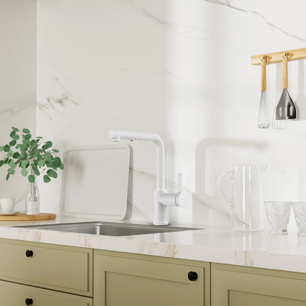 Brushed Gold Pull-Out Kitchen Faucet – Dual-Function Brass Spray – KFB1051A