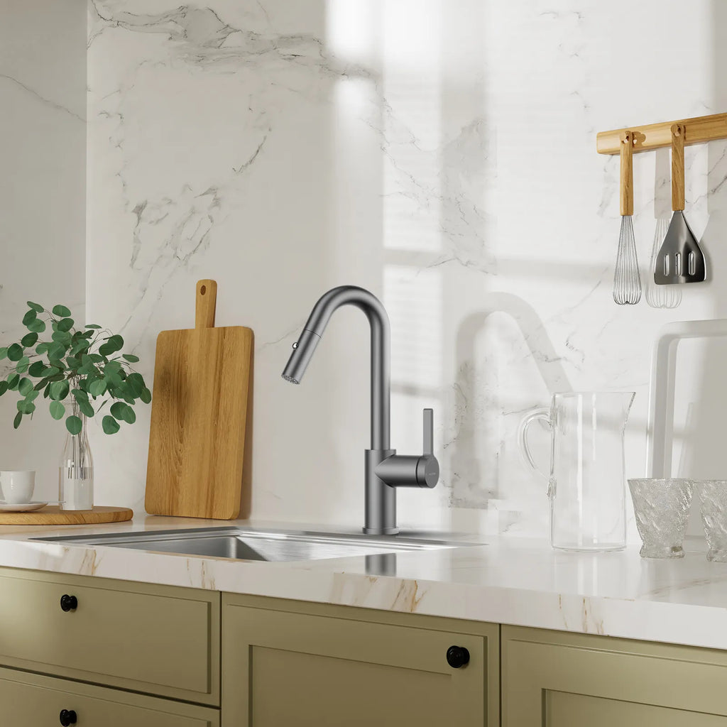 Matte White Pull-Down Kitchen Faucet – Dual-Function Brass Spray – KFB1051BMW