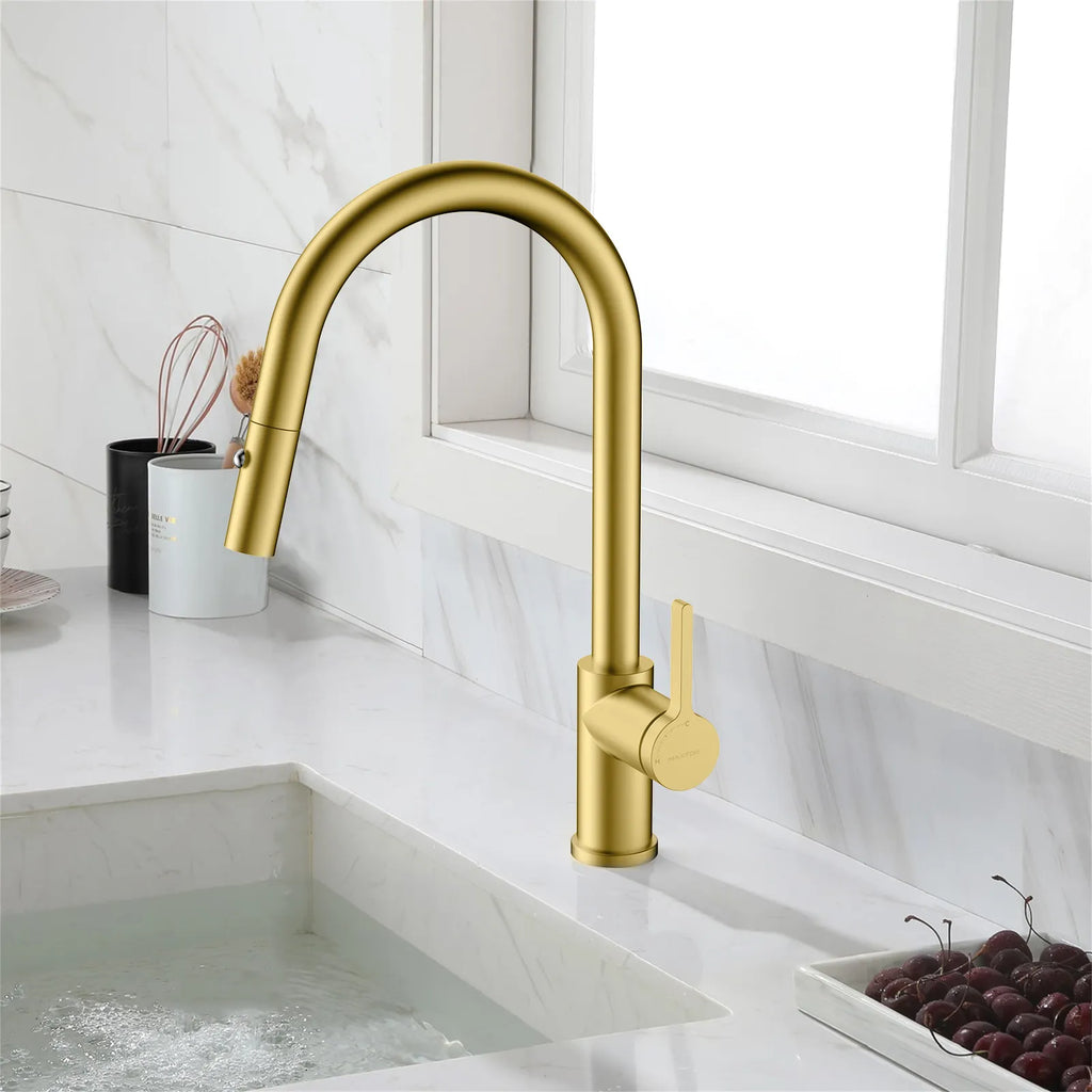 Chrome Pull-Down Kitchen Faucet – Dual-Function Brass Spray – KFB1051CH