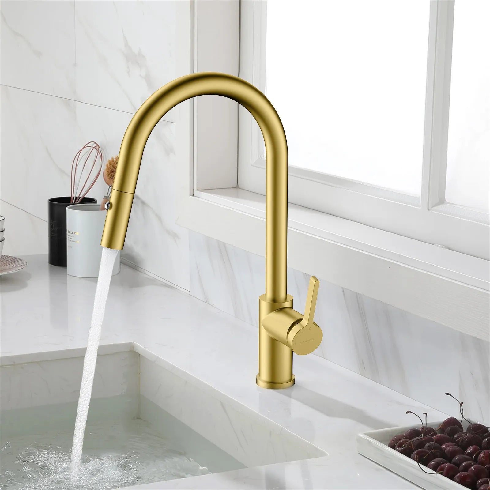Chrome Pull-Down Kitchen Faucet – Dual-Function Brass Spray – KFB1051CH