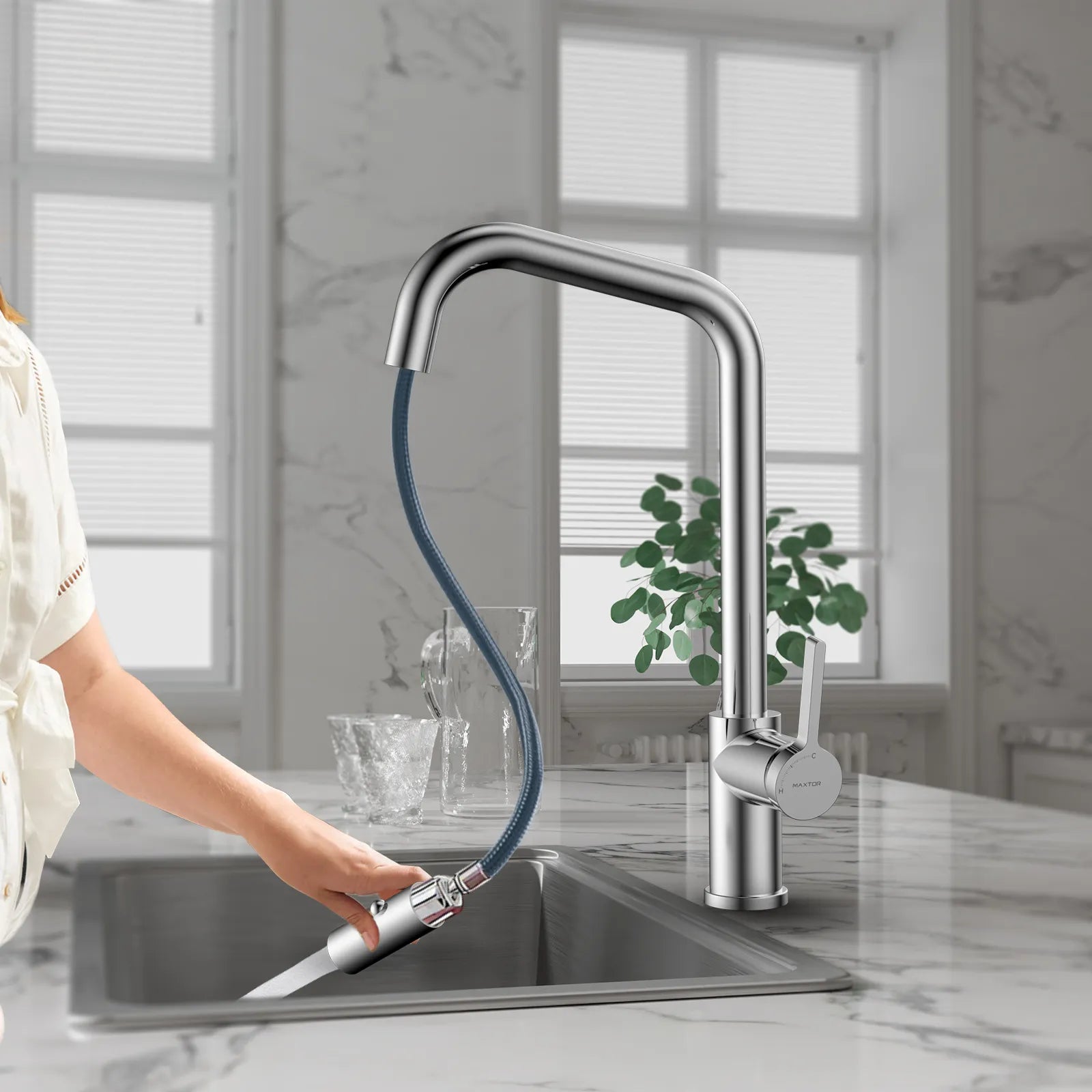 Pull-Down Kitchen Faucet with Dual-Function Brass Spray Head-KFB1051C