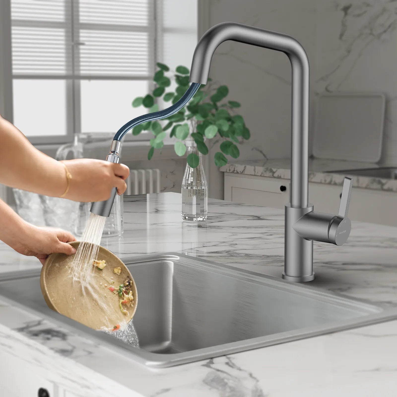Pull-Down Kitchen Faucet with Dual-Function Brass Spray Head-KFB1051C