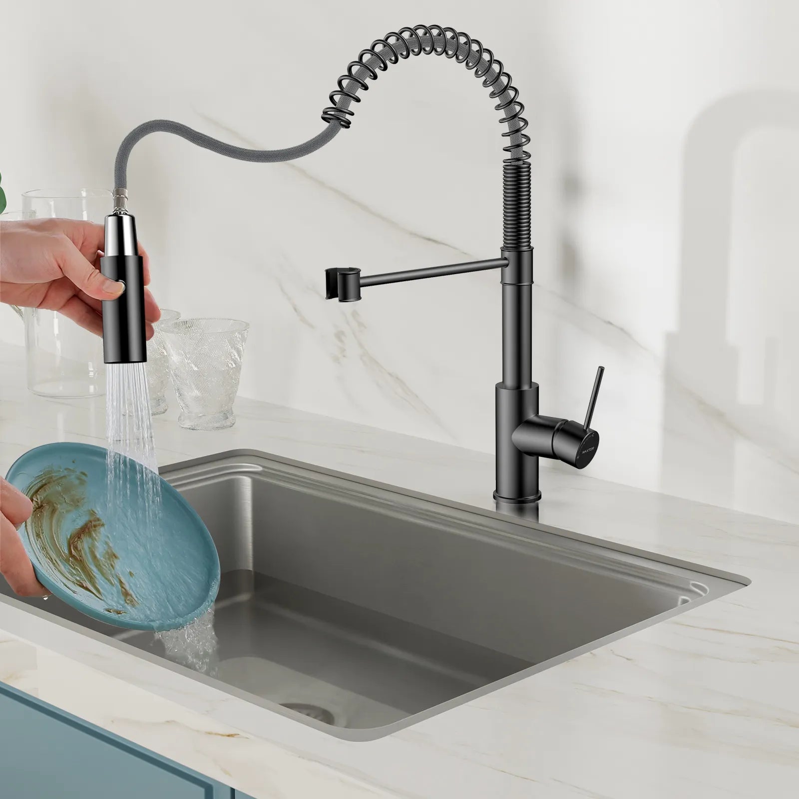 Commercial Style Pull-Down Kitchen Faucet – Dual-Function Spring Spray – KFB1053