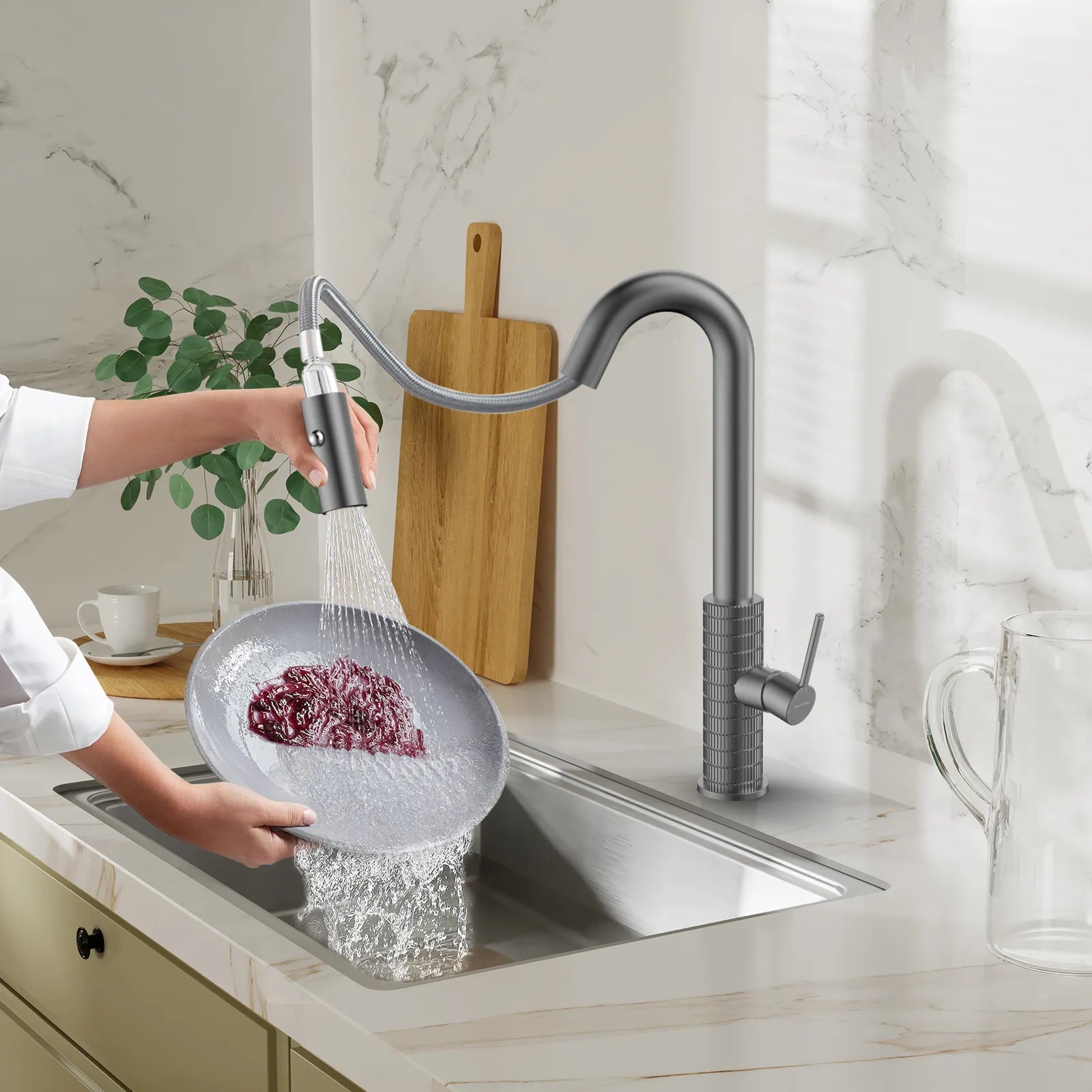 Knurled Pull-Down Kitchen Faucet – Dual-Function Spray – KFB1058B