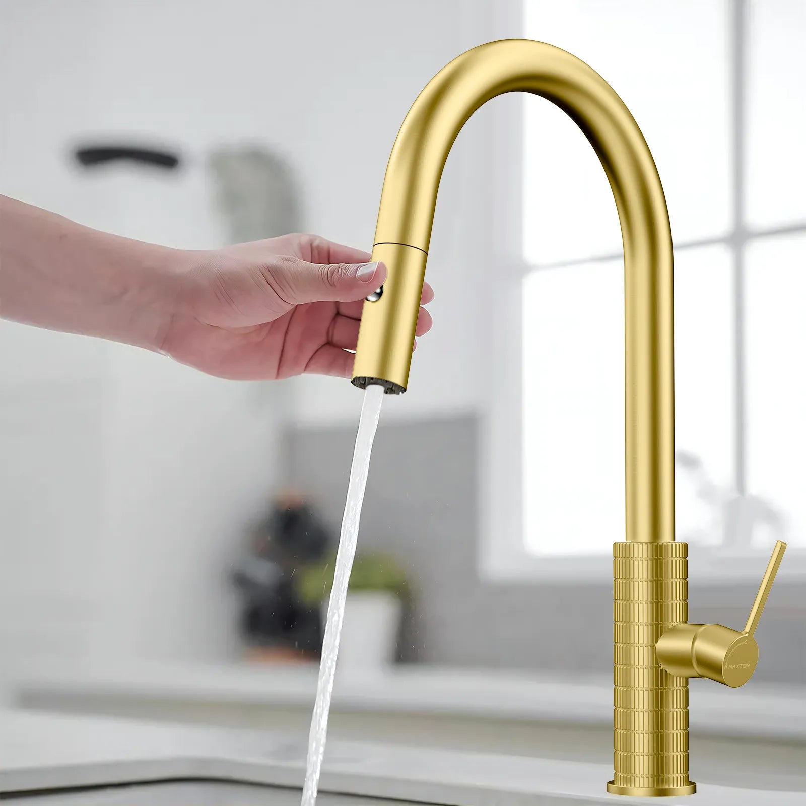 Knurled Pull-Down Kitchen Faucet – Dual-Function Spray – KFB1058