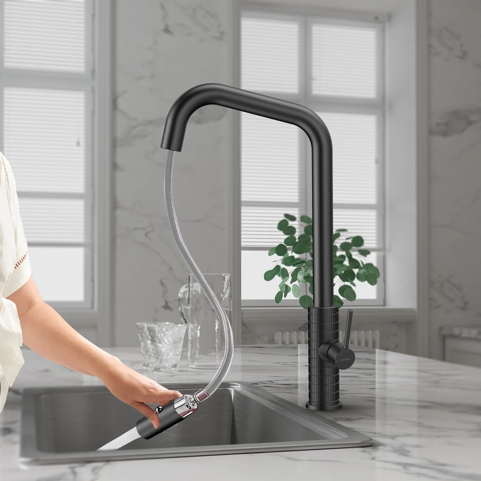 Knurled Pull-Down Kitchen Faucet – Dual-Function Spray – KFB1058C