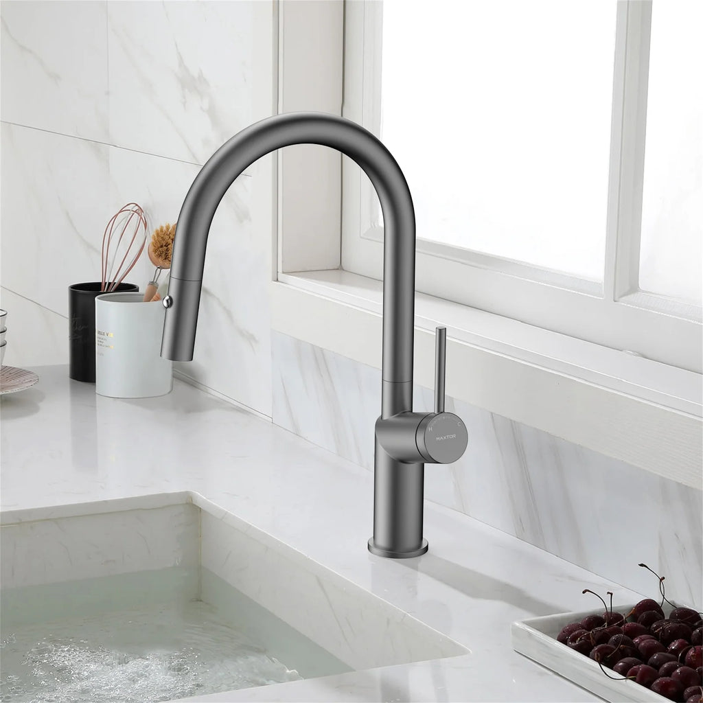 Minimalist High-Arc Pull-Down Kitchen Faucet – 360° Swivel Spot-Free Finish – KF1097