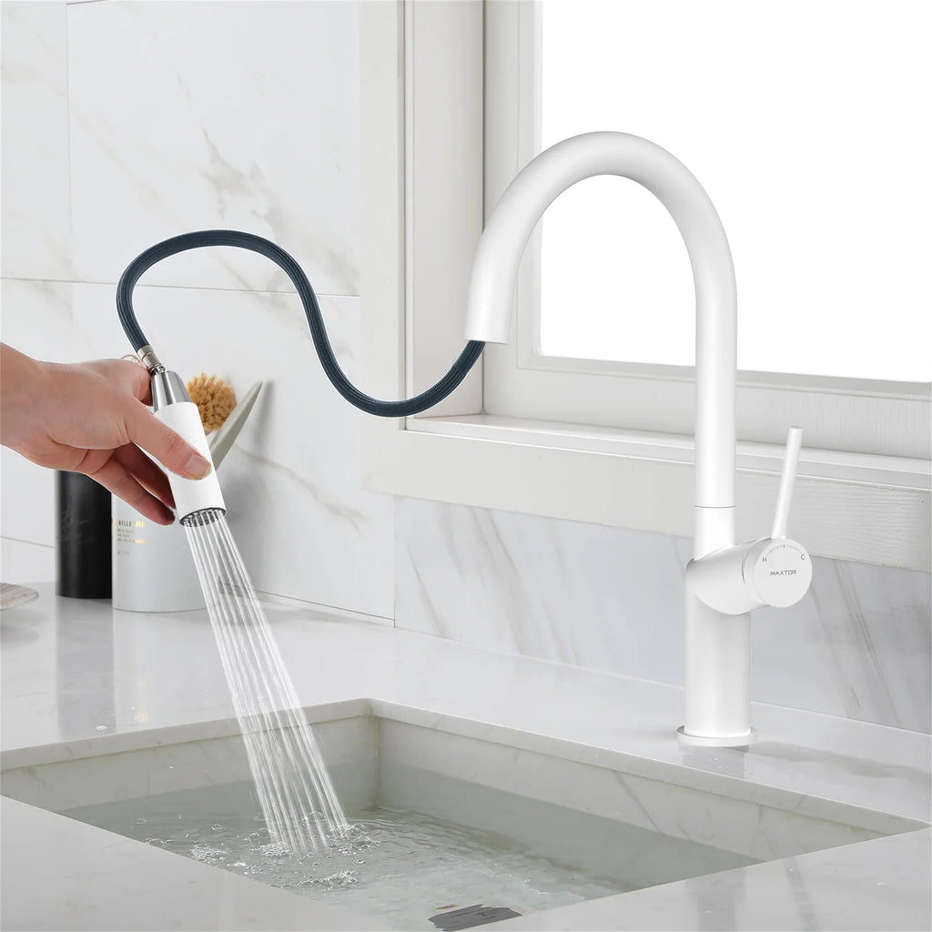 Minimalist High-Arc Pull-Down Kitchen Faucet – 360° Swivel Spot-Free Finish – KF1097
