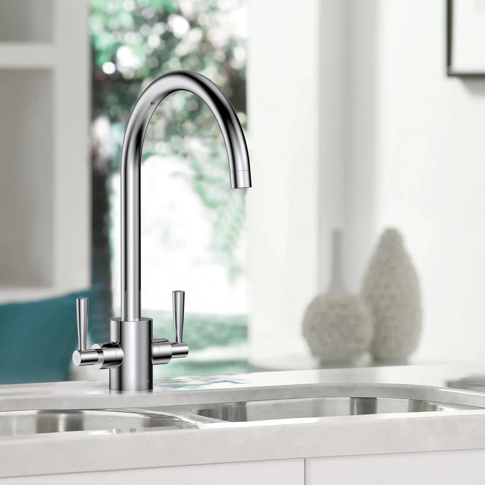 Dual-Handle High-Arc Swivel Kitchen Faucet – Spot-Free Finish, Solid Brass – KF1511