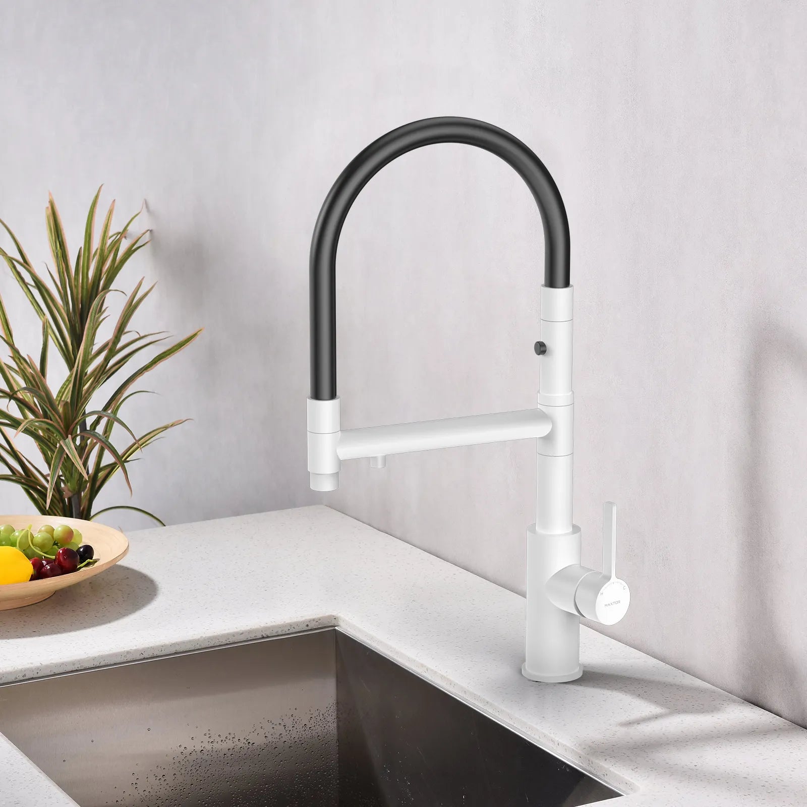 Semi-Pro Solid Brass Pull-Out Kitchen Faucet with Filtered Water Tap – 3-Function Sprayer – KFB1506