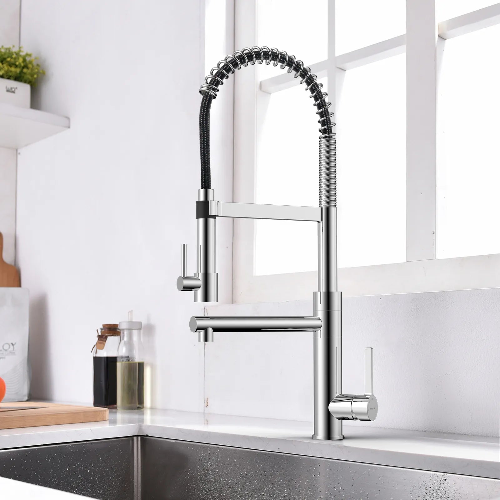 Semi-Pro Solid Brass Pull-Out Kitchen Faucet with Filtered Water Tap – Dual-Function Sprayer – KFB1508