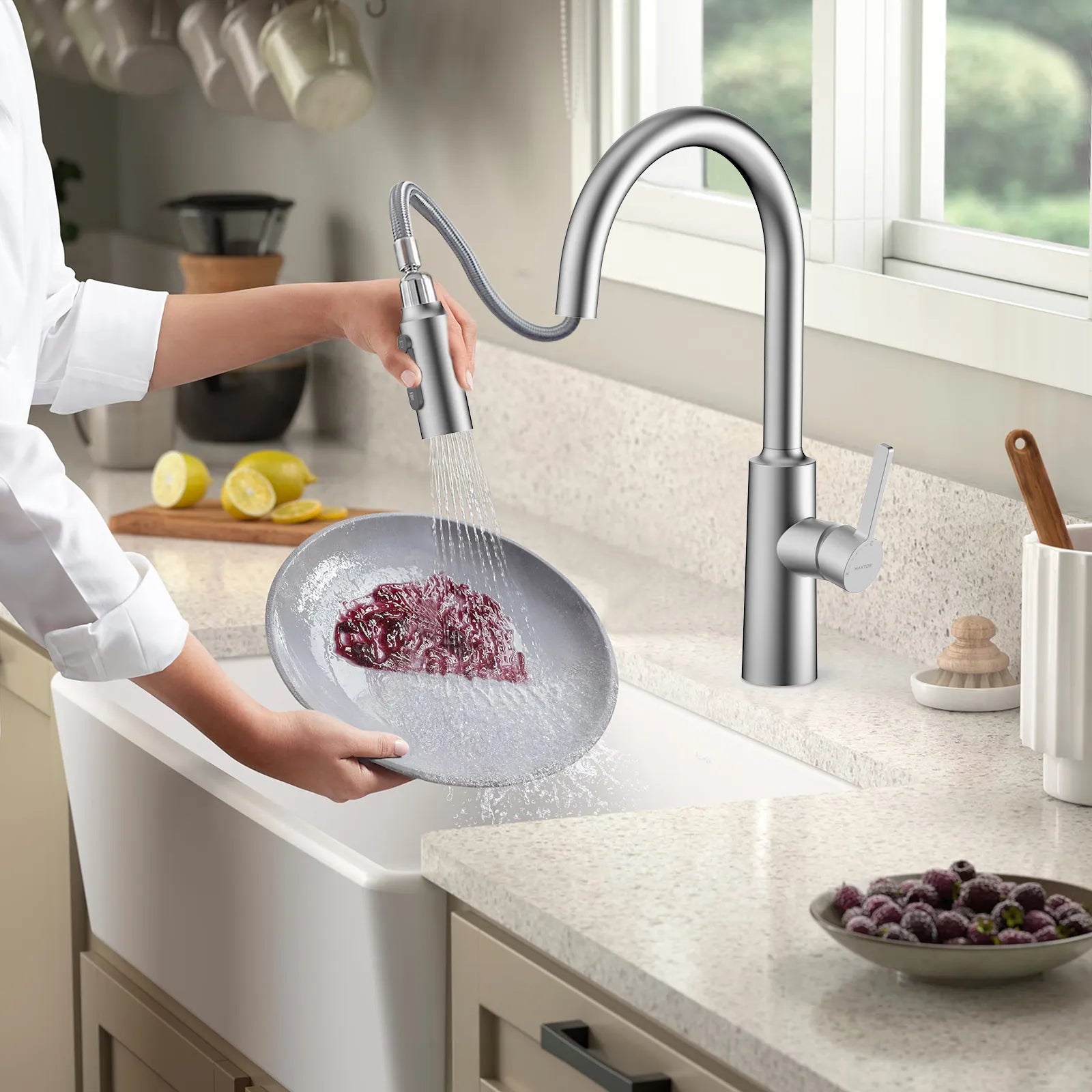 Solid Brass Pull-Down Kitchen Faucet – 4-Function Spray Head – KFB1510