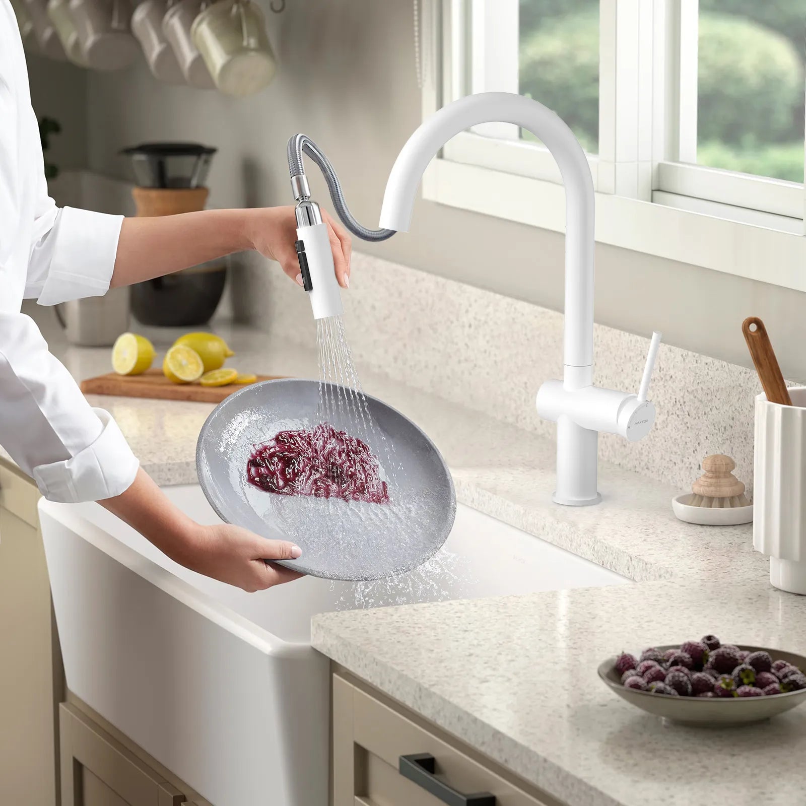 Solid Brass Pull-Down Kitchen Faucet – 3-Function Spray Head – KFB1511