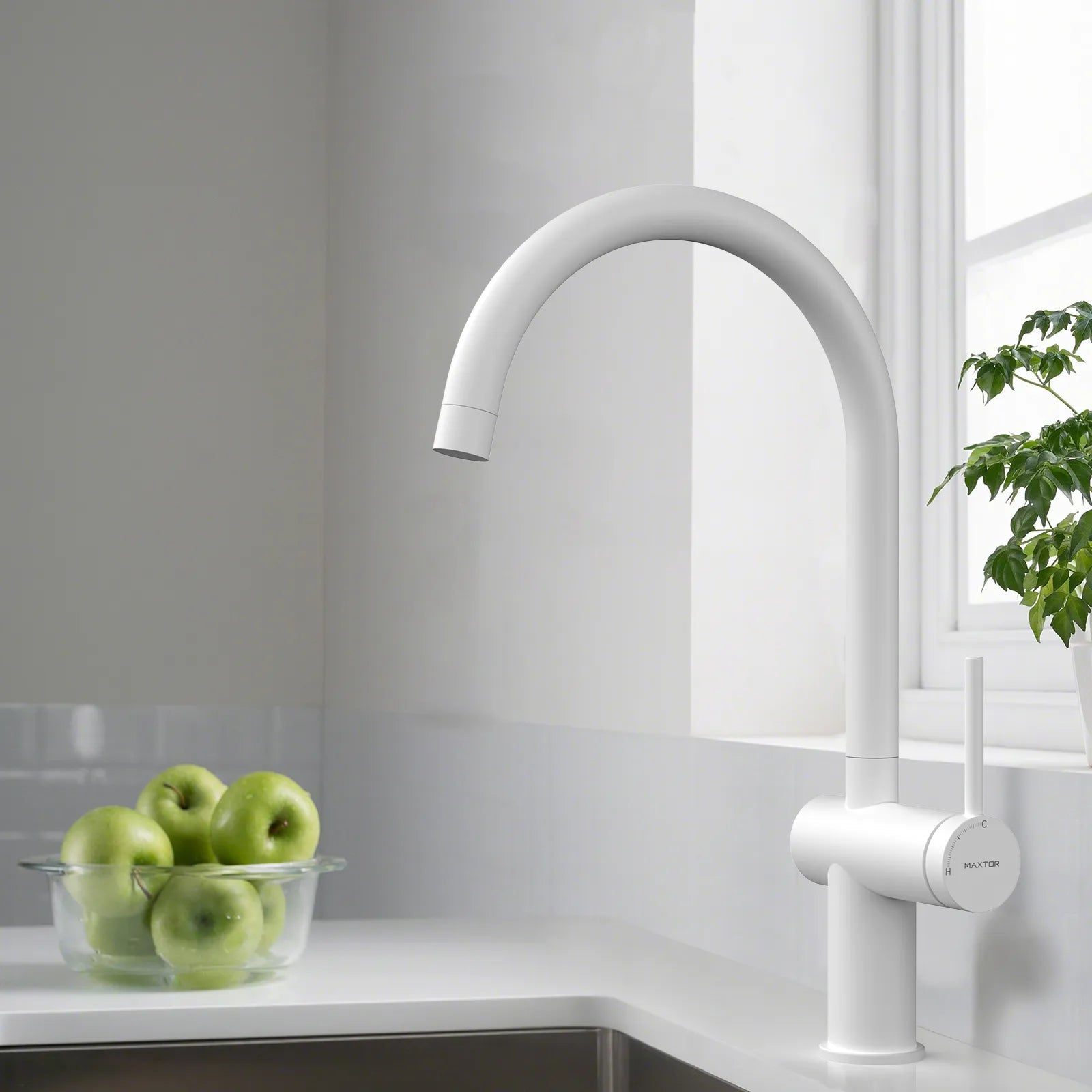 Solid Brass Kitchen Bar Faucet – High-Arc Single Handle Mixer – KFB1801