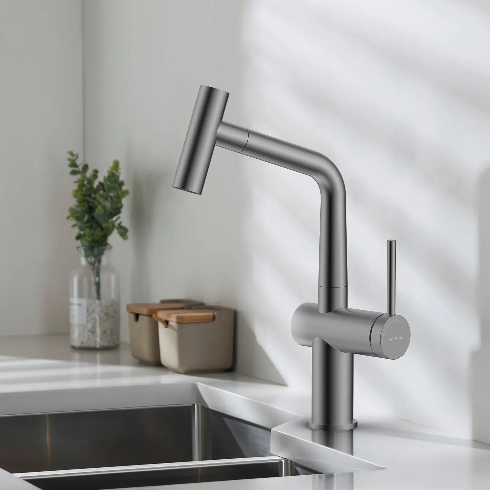 Solid Brass Dual-Function Pull-Down Kitchen Faucet – Single Handle Mixer – KFB1806