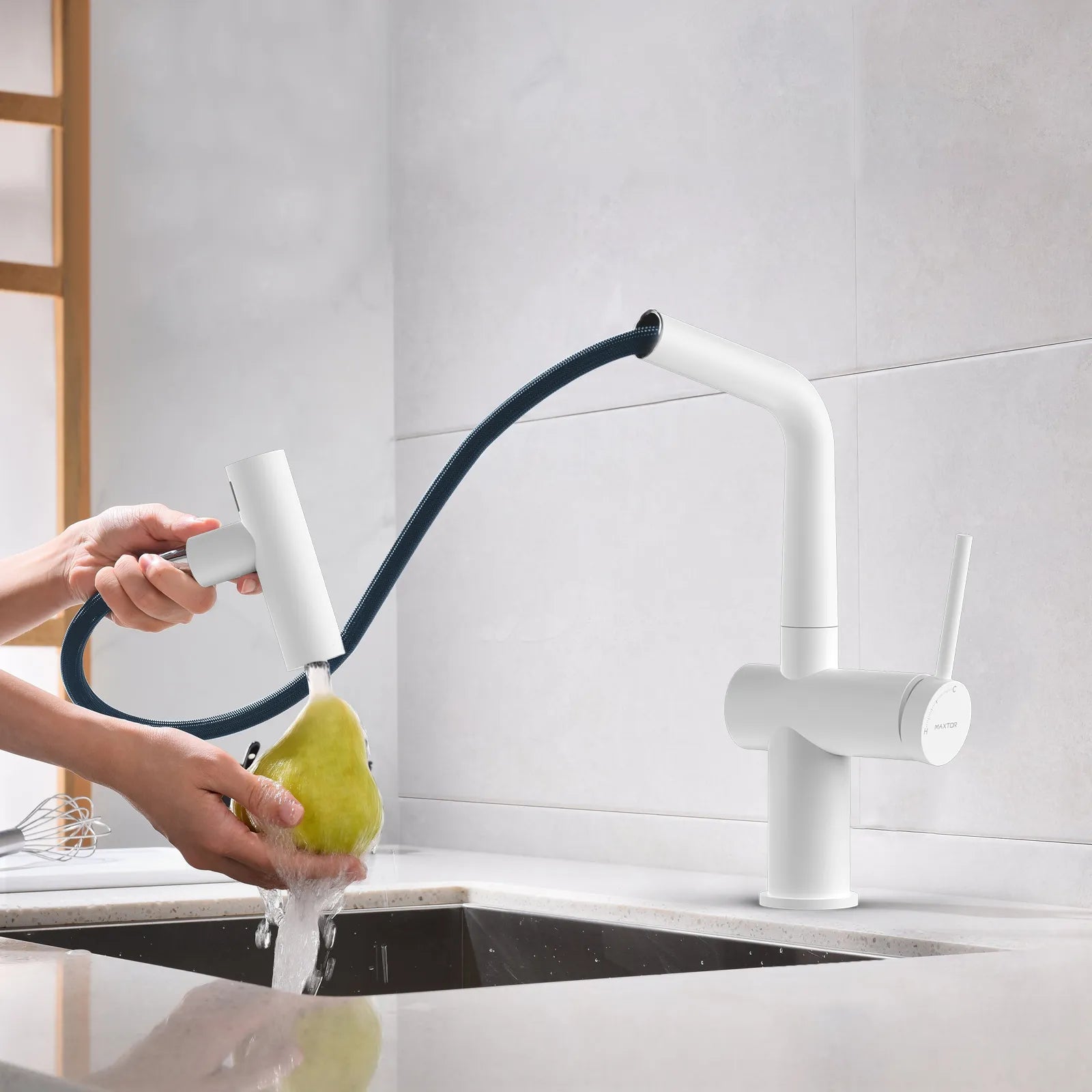 Solid Brass Dual-Function Pull-Down Kitchen Faucet – Single Handle Mixer – KFB1806