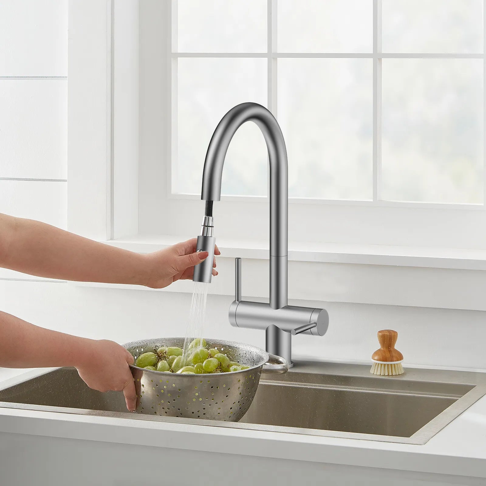 Solid Brass Dual-Handle Pull-Down Kitchen Faucet – Dual Function Spray – KFB2022