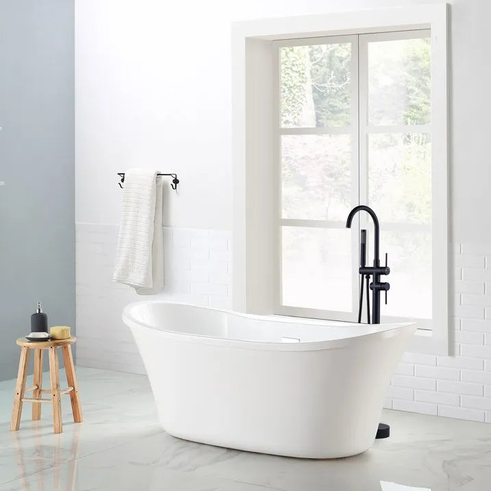 Circular Free Standing Bathtub Faucet with Hand Shower TF021404